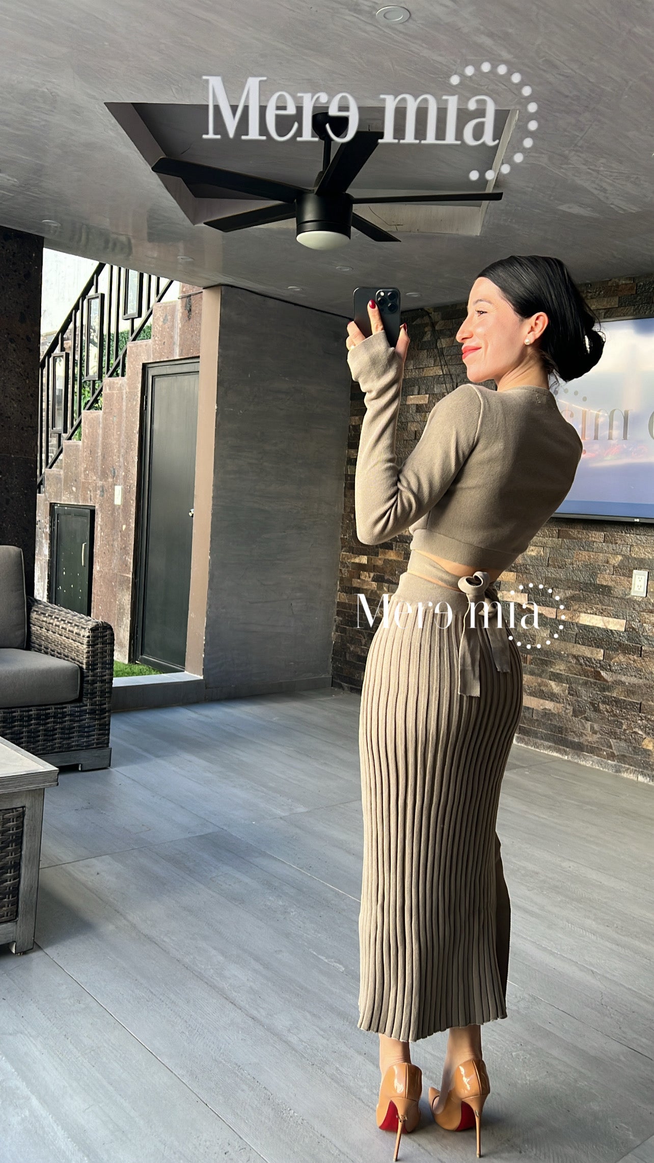 Conjunto beige sweater