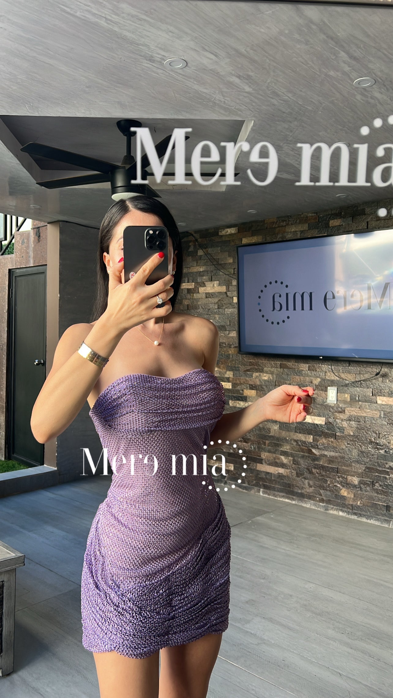 Vestido morado corto puntos