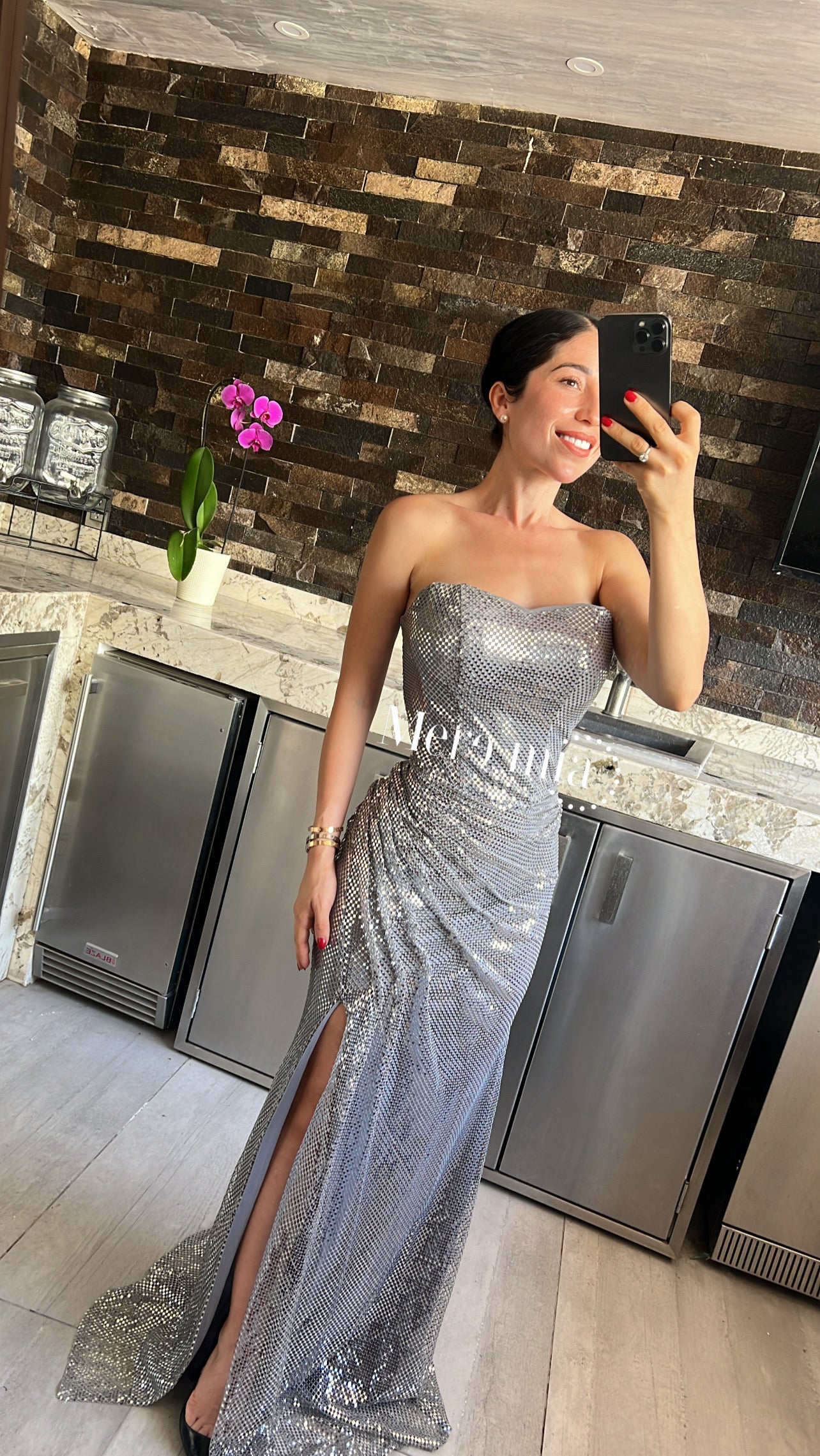 Vestido plata asimétrico