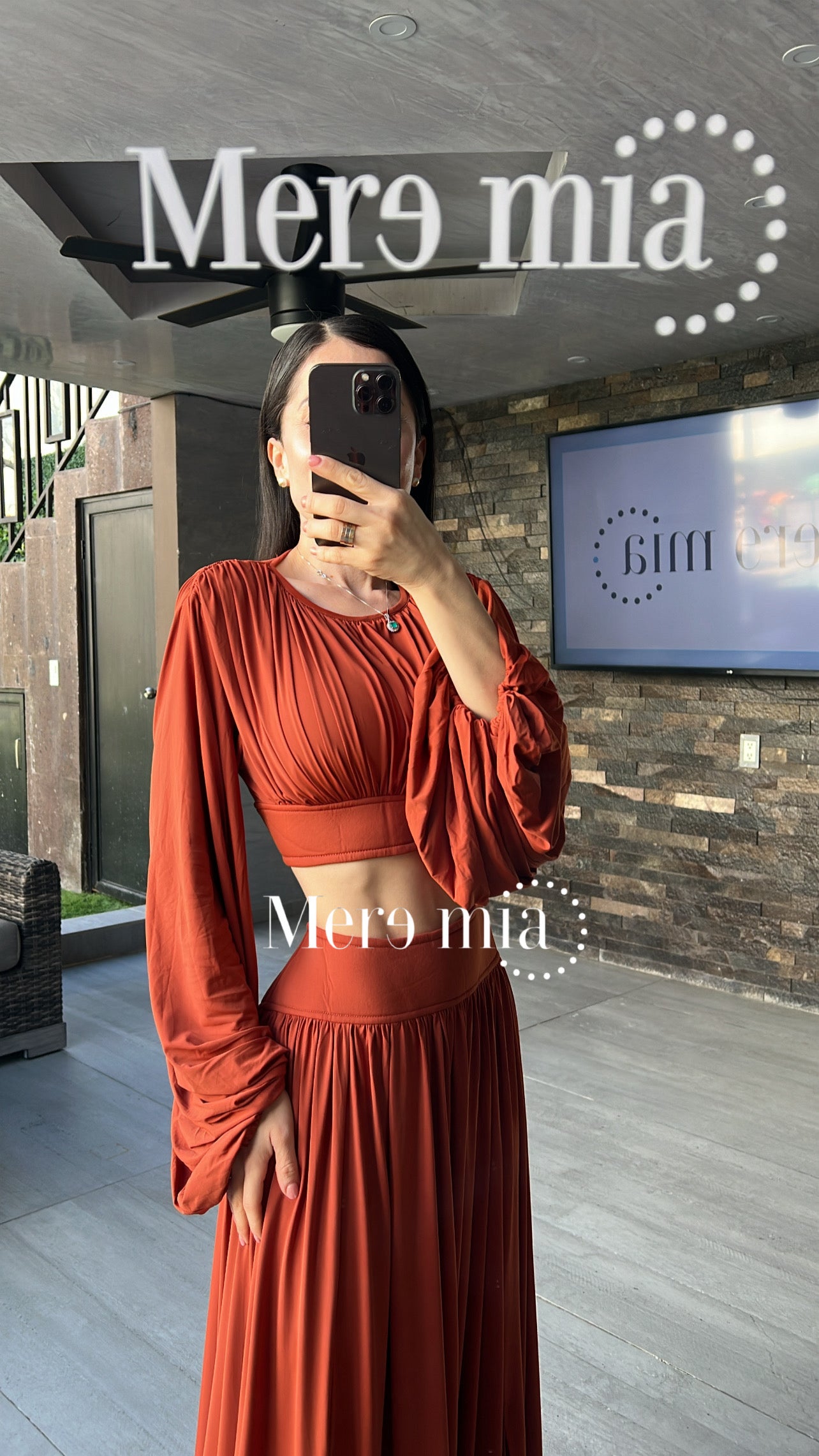 Conjunto plisado mangas bombachas