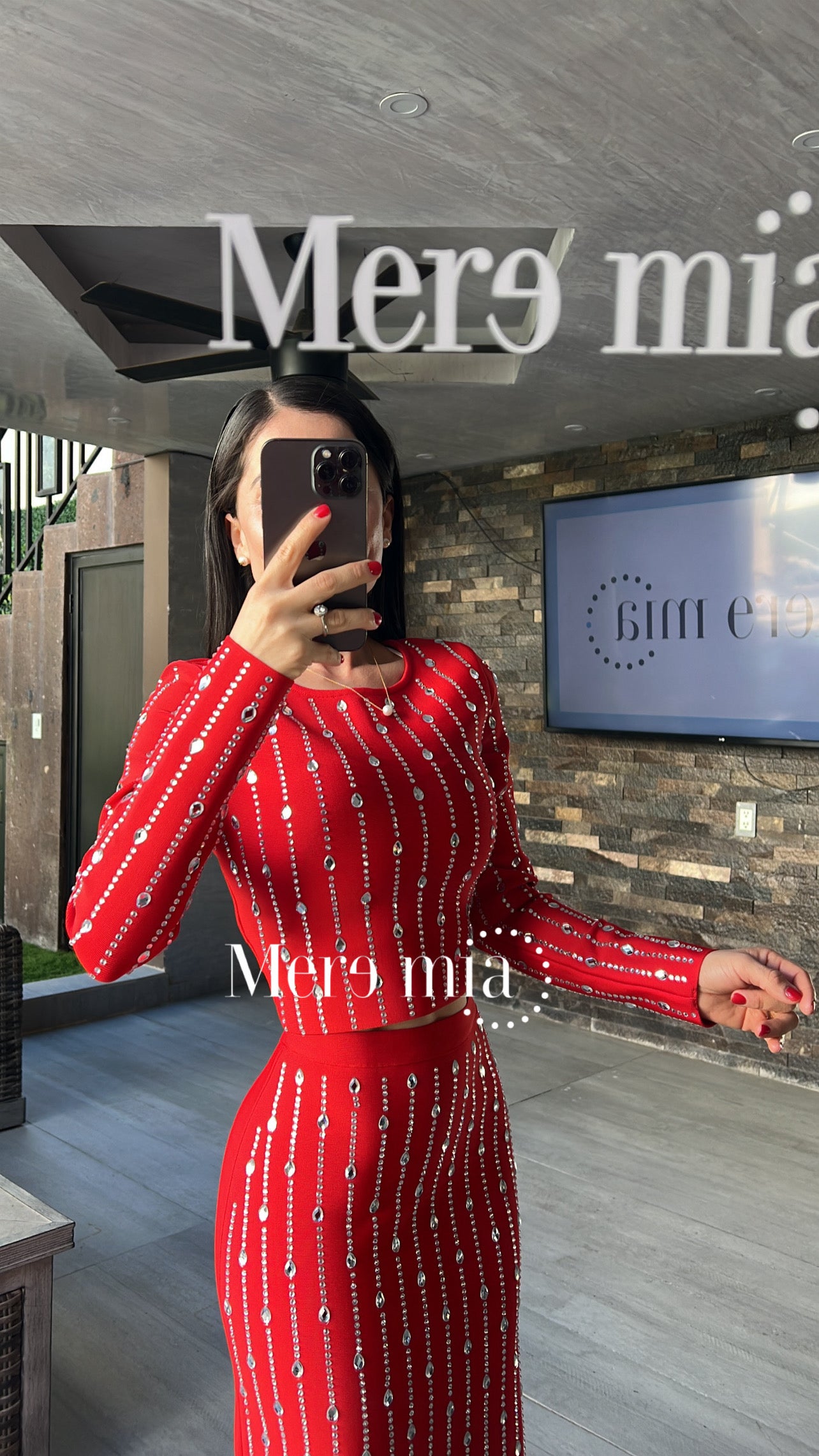 Conjunto rojo puntos ml