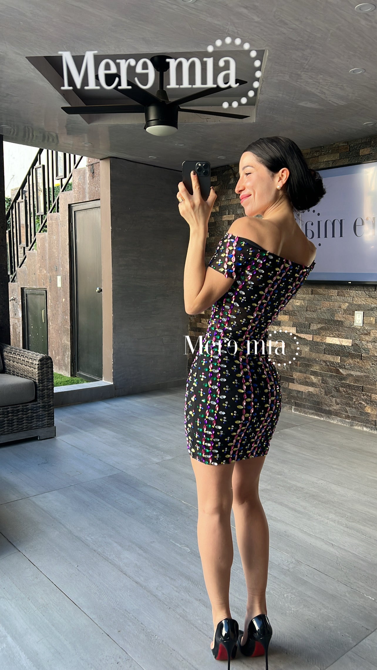 Vestido negro colores