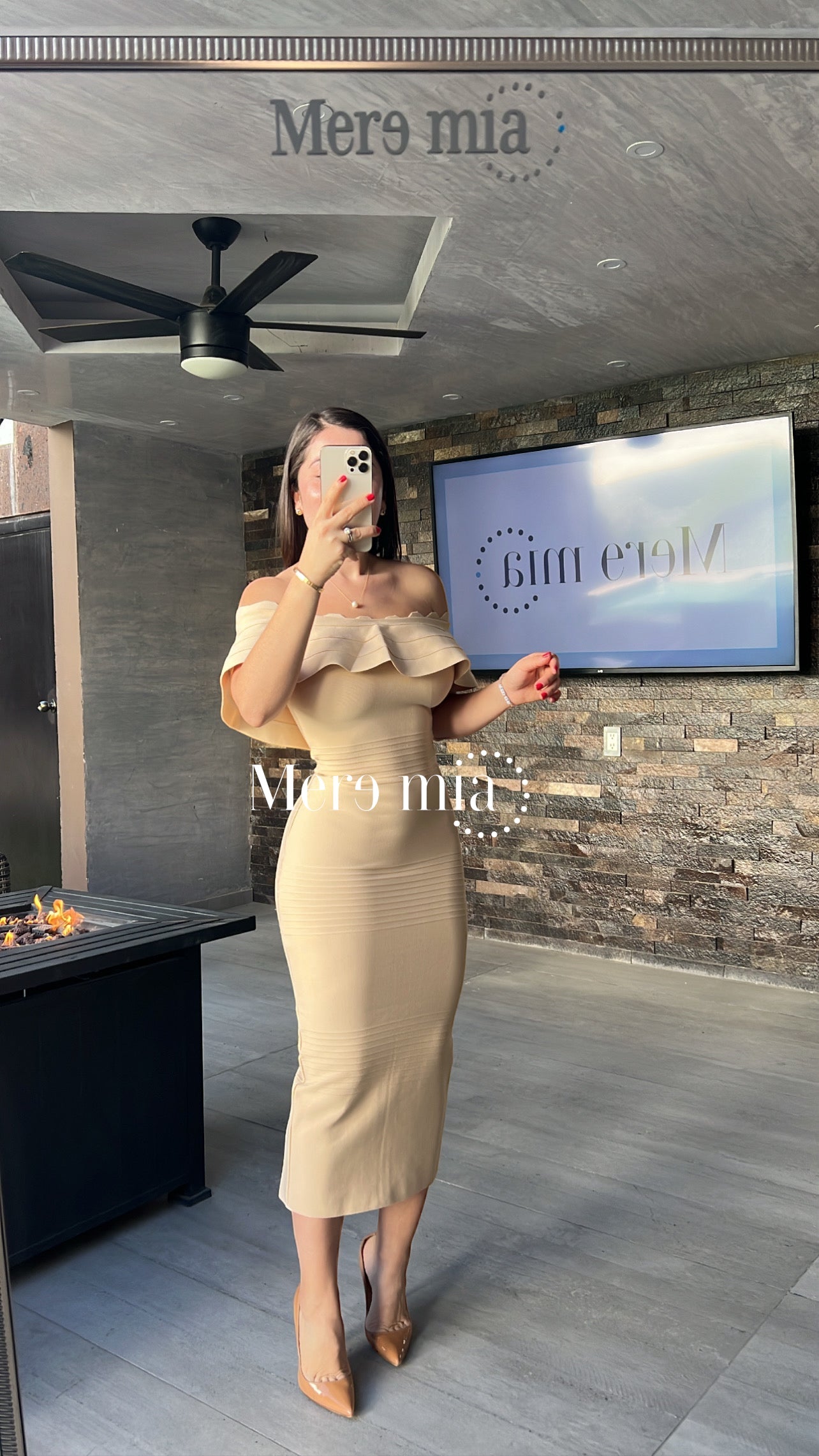 Vestido olan Ruff hombros