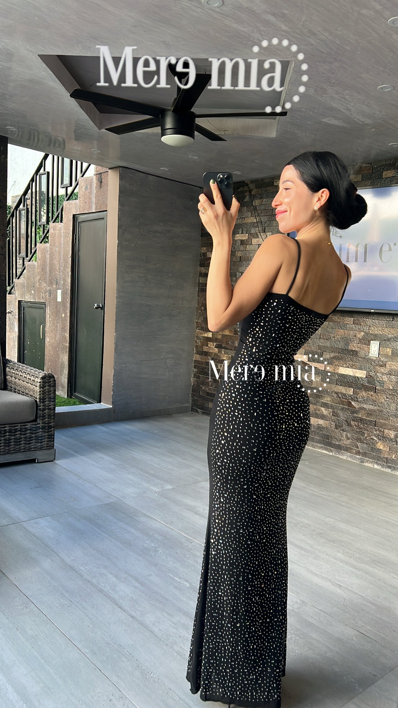 Vestido negro brillos plata