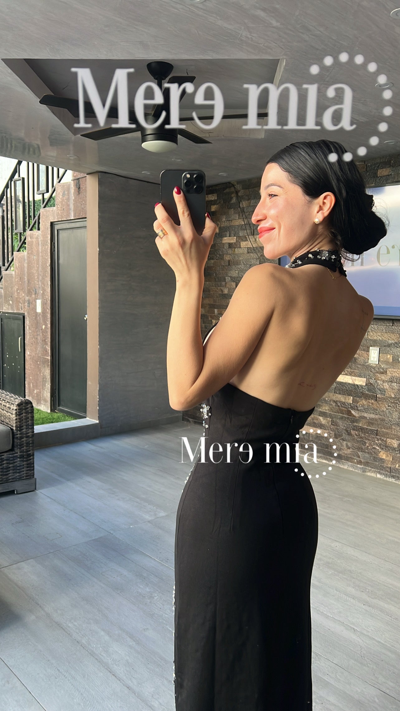 Vestido cuello brillante