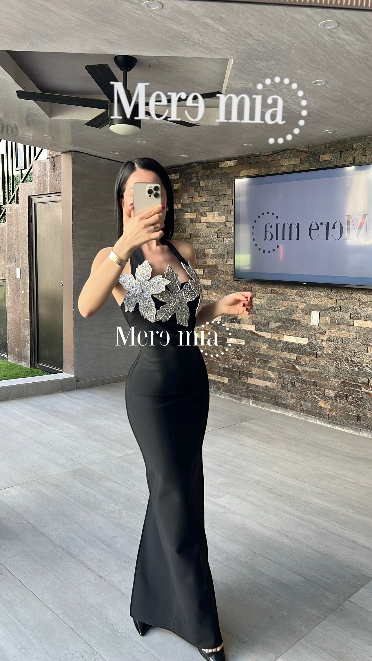 Vestido negro flores