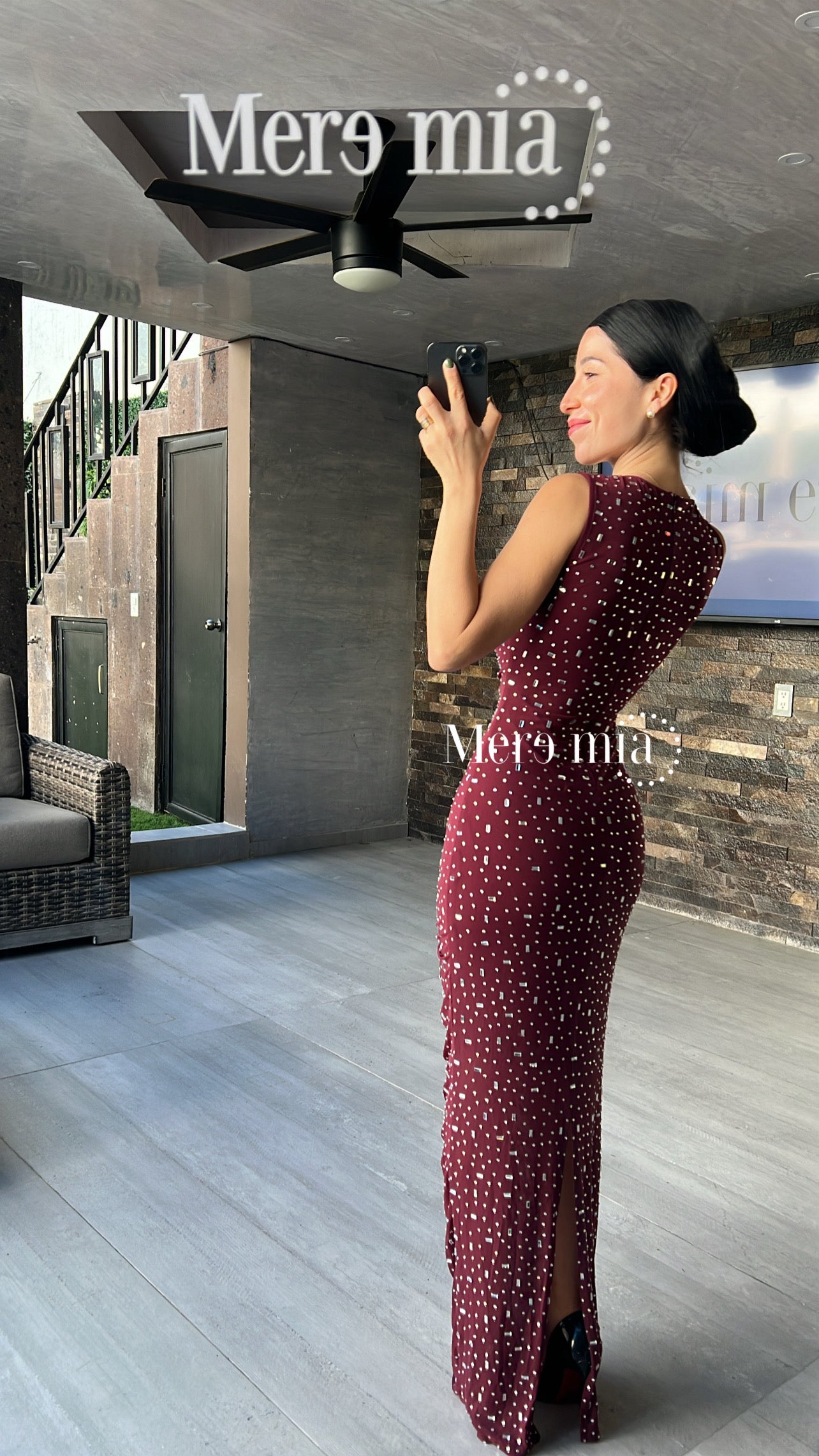 Vestido tinto puntos plata