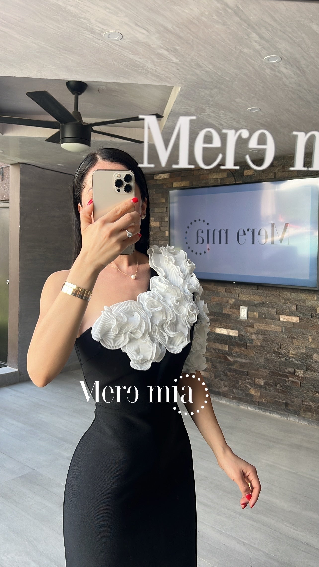 Vestido negro esc blanca