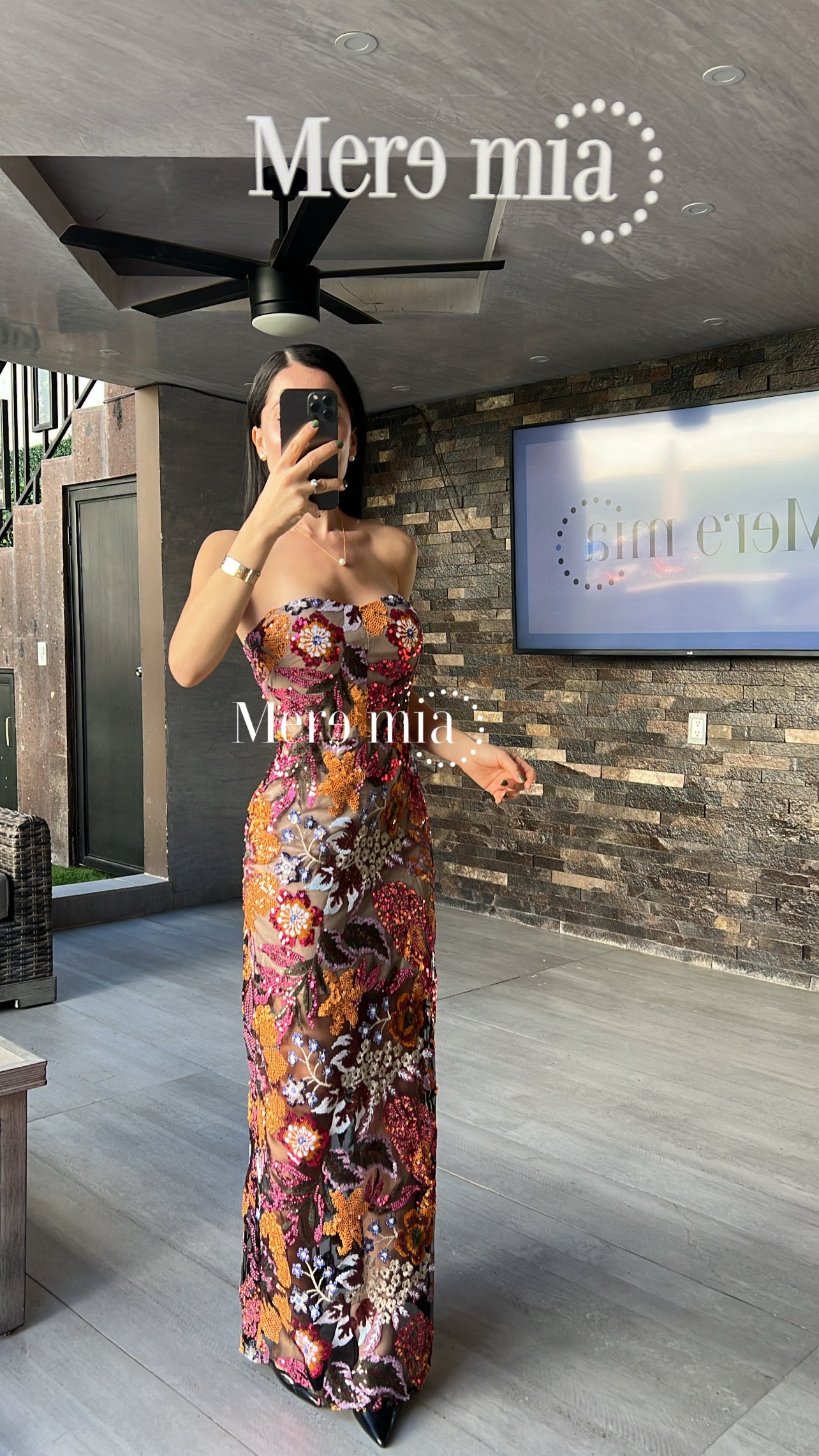 Vestido strapples flores