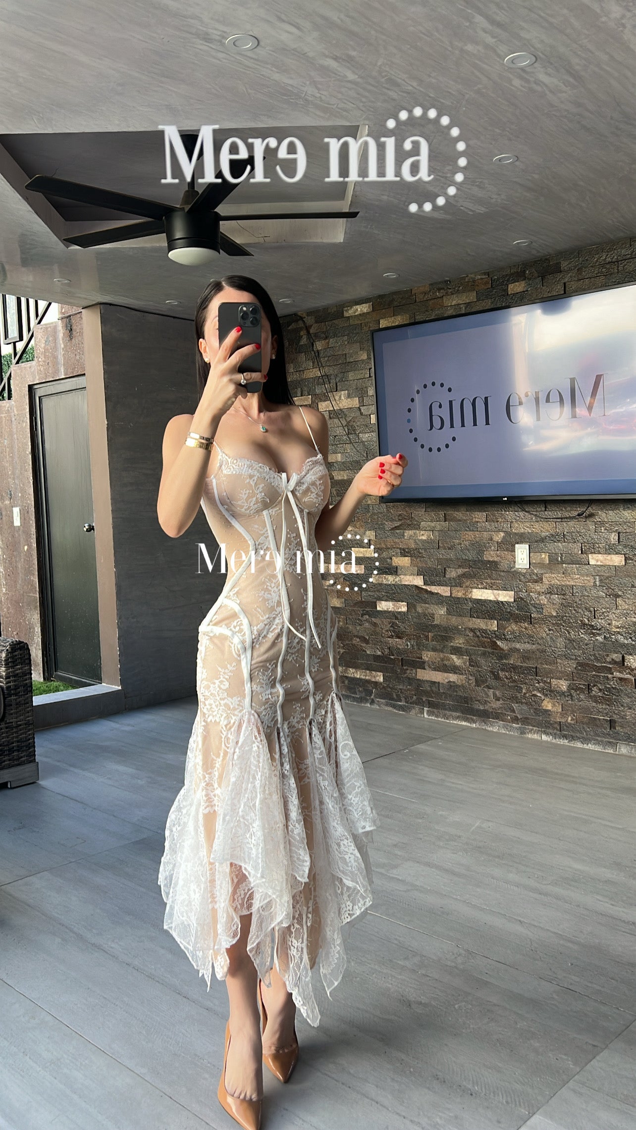 Vestido desflecado encaje