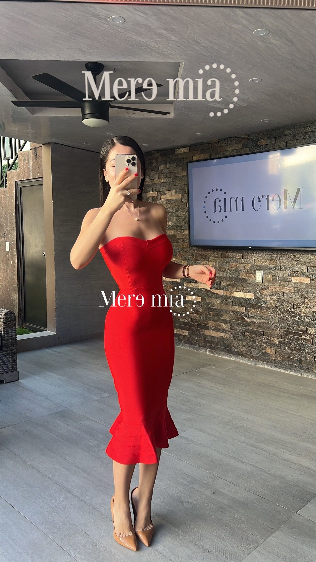 Vestido rojo Olán abajo strapless