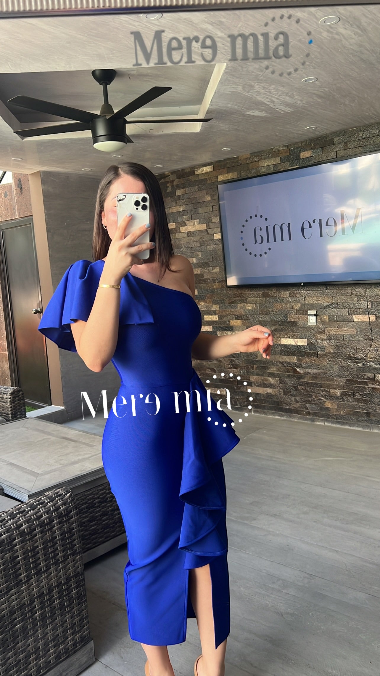 Vestido azul rey escarola