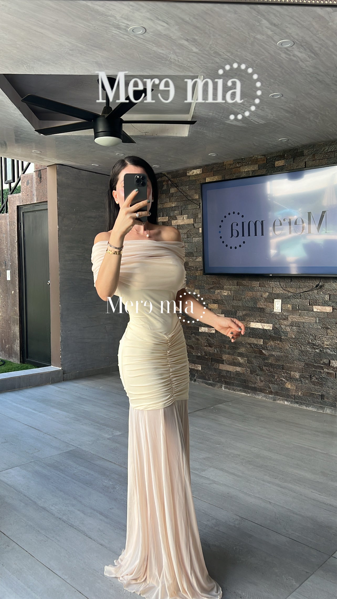 Vestido ivory plisado