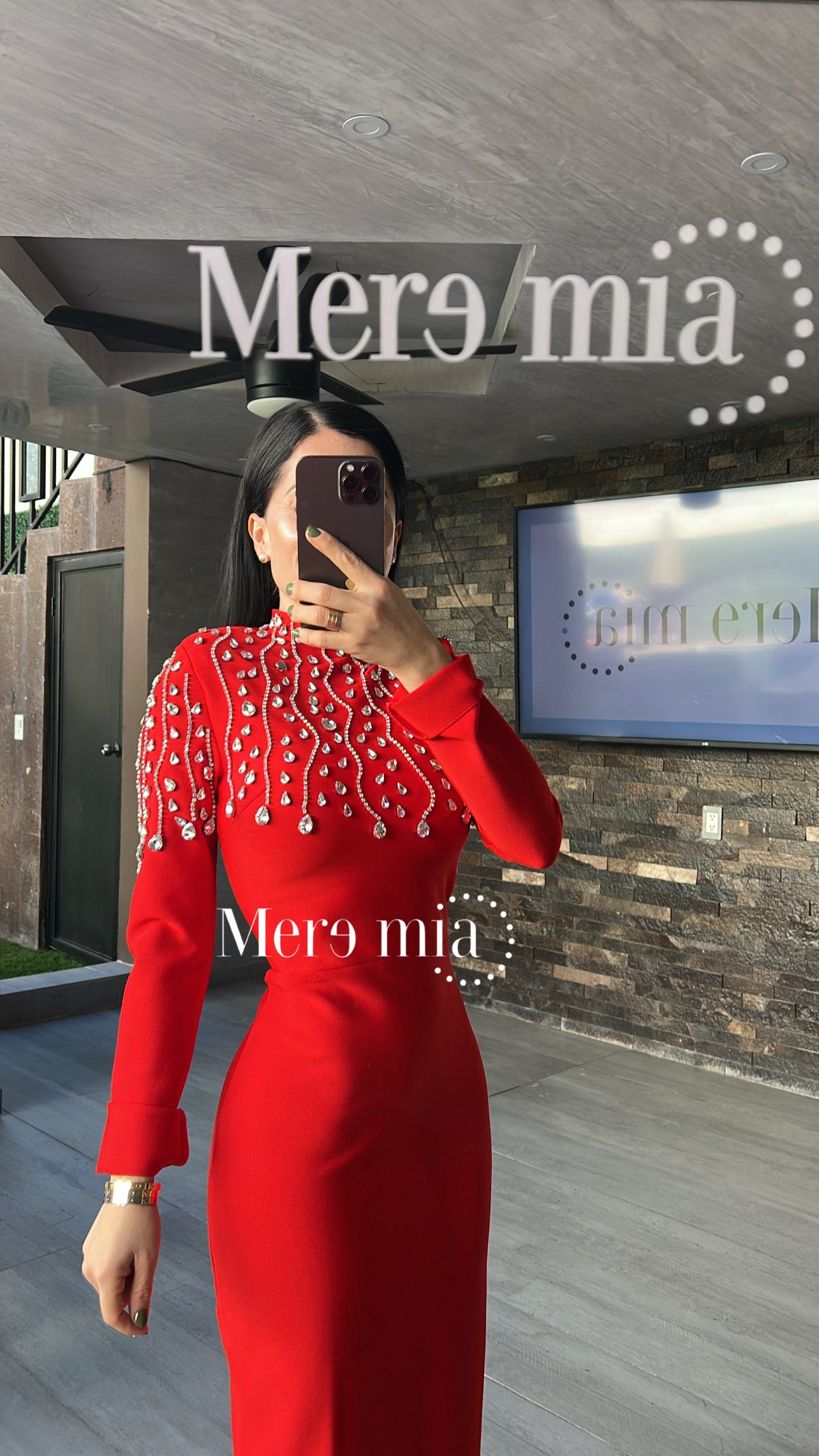 Vestido rojo gotas cristales