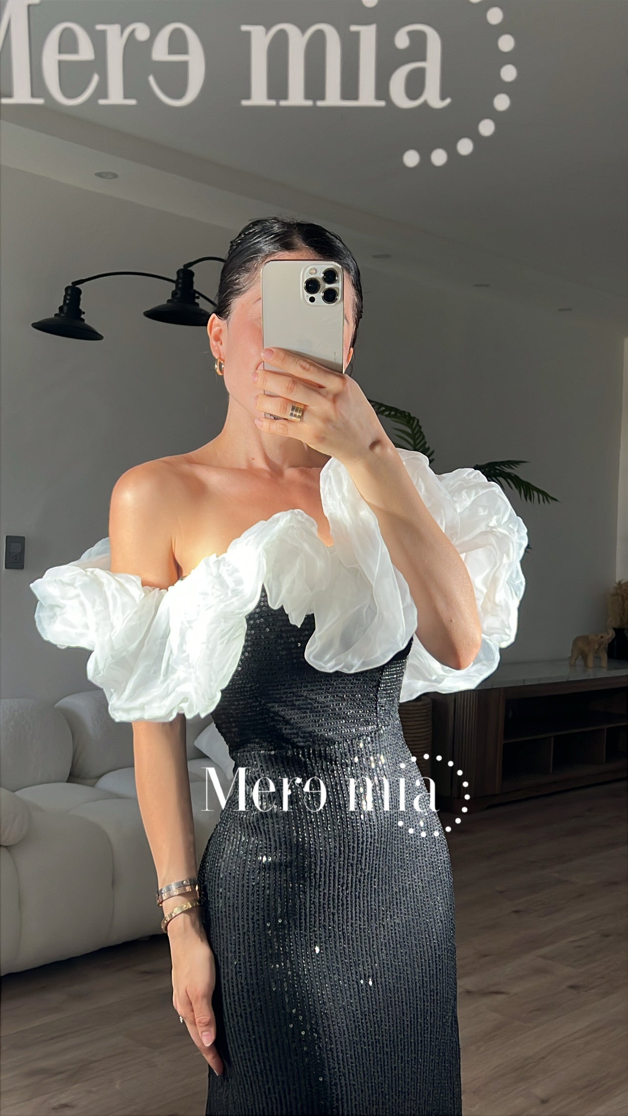 Vestido negro scrunchie blanca