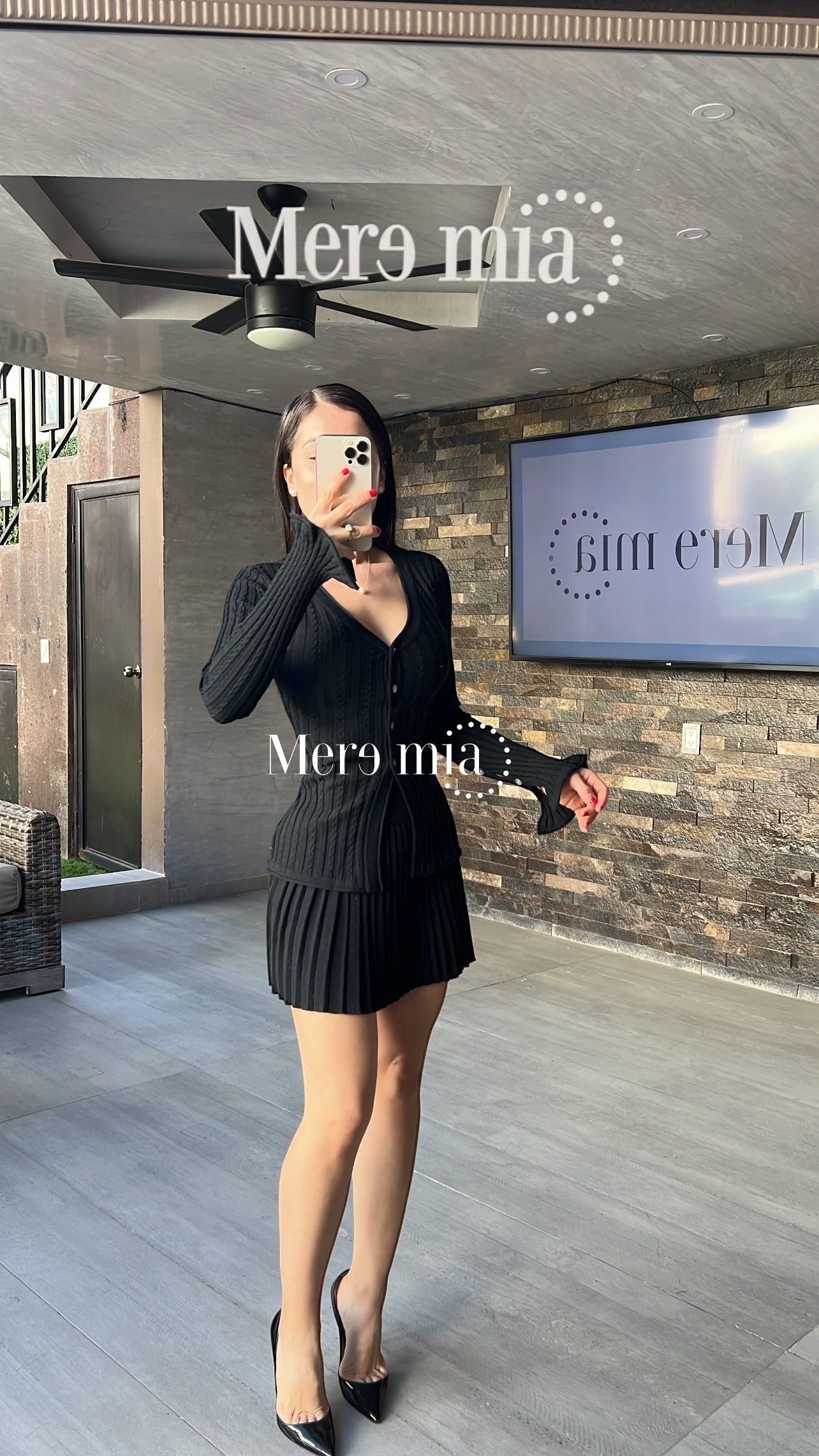 Conjunto negro rayado