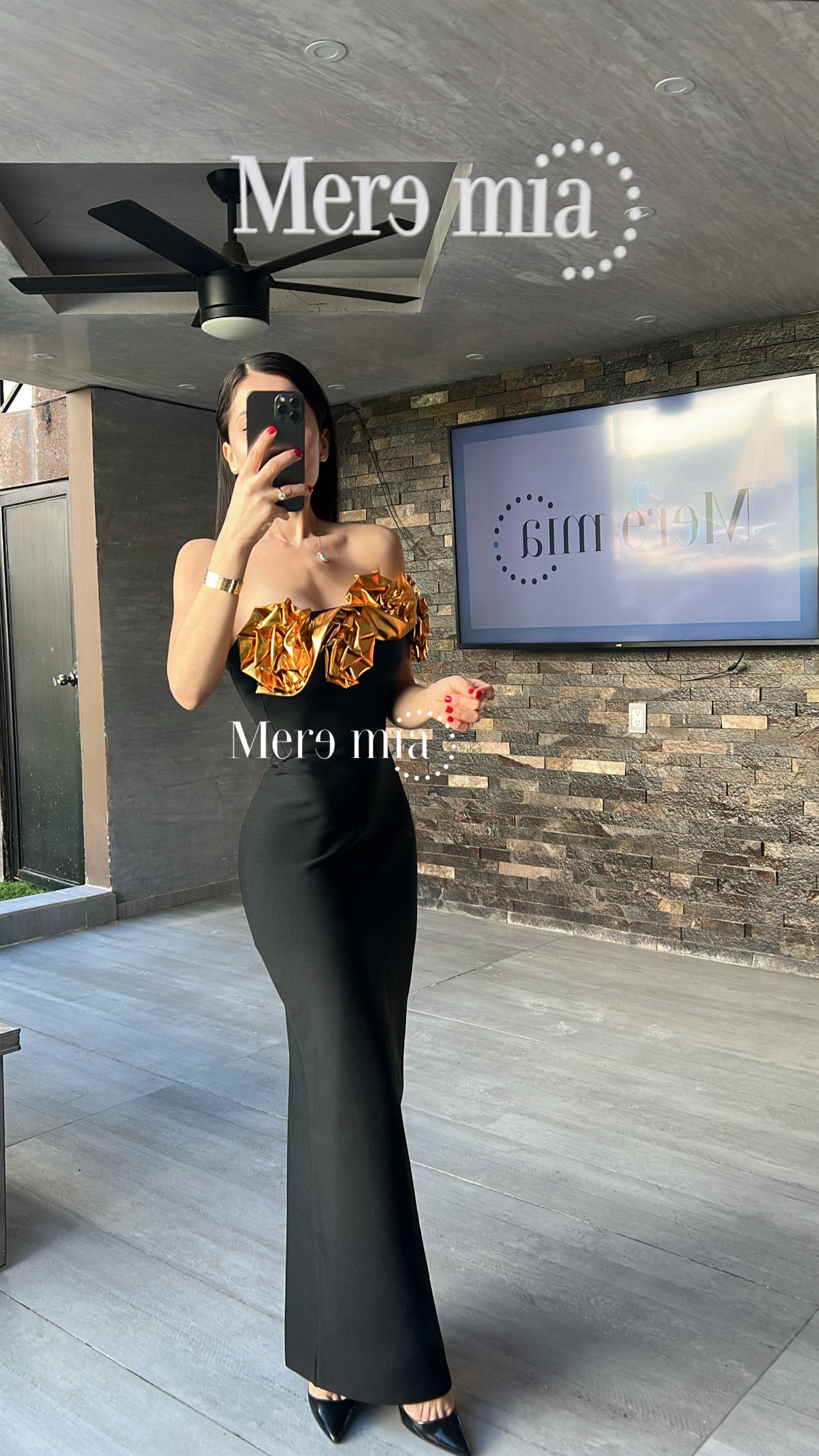 Vestido negro flores dor