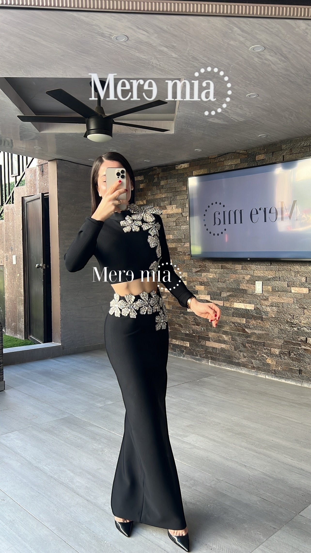 Conjunto negro flor lent