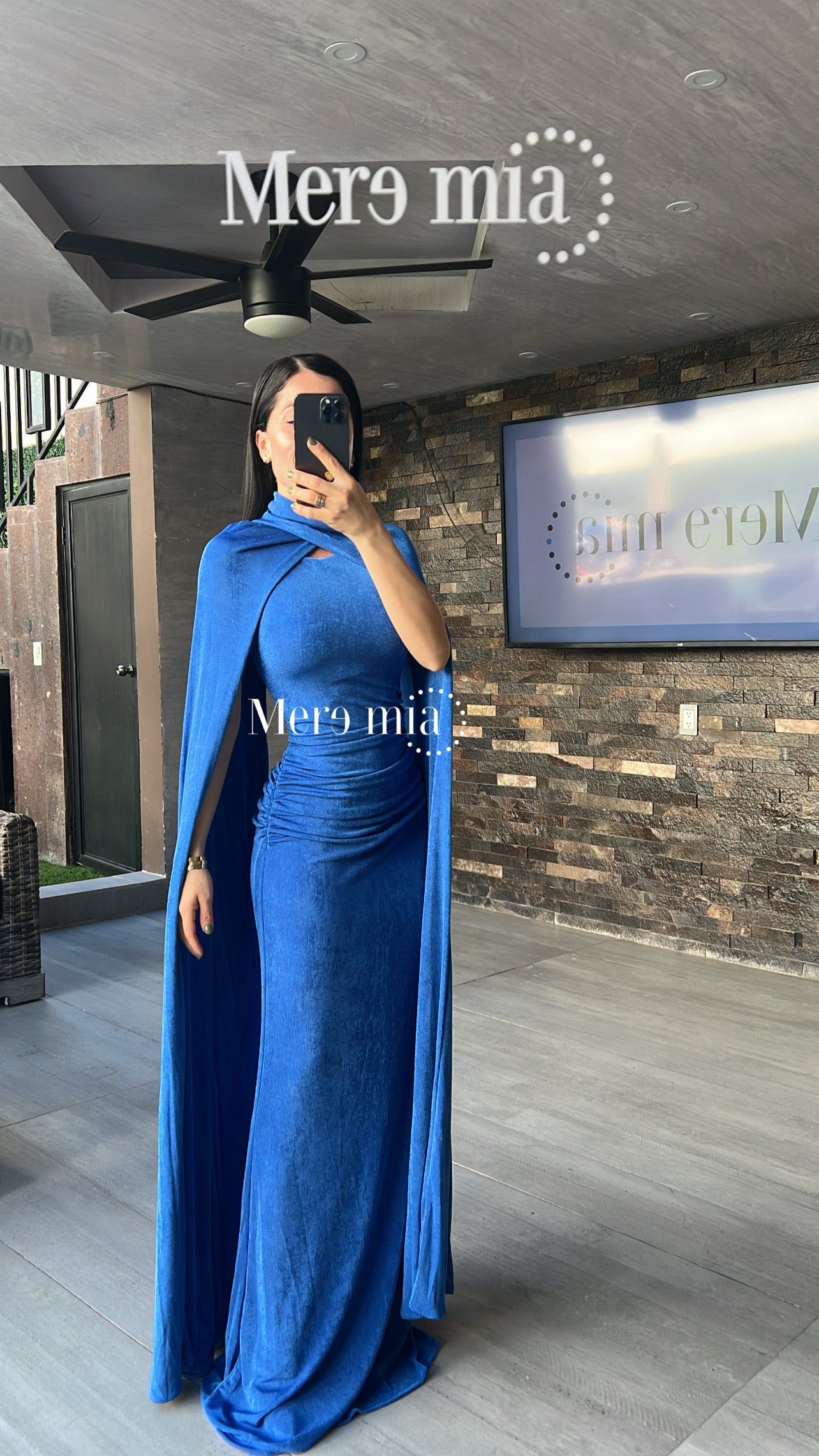 Vestido capa larga cruzada