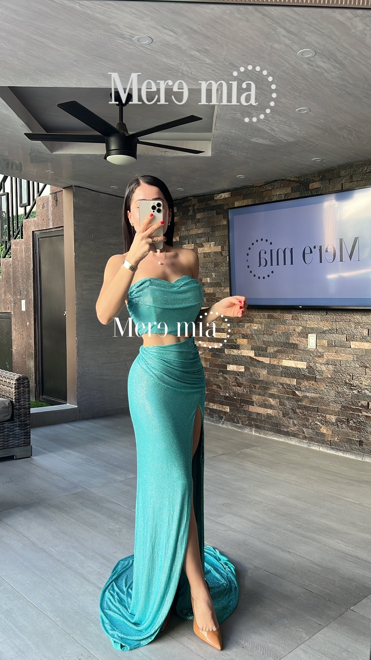 Conjunto turquesa puntos