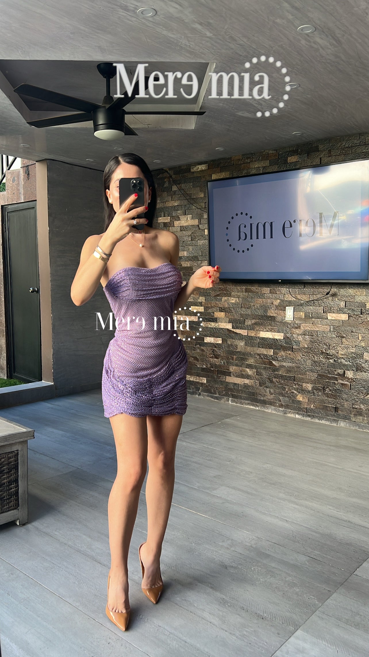 Vestido morado corto puntos