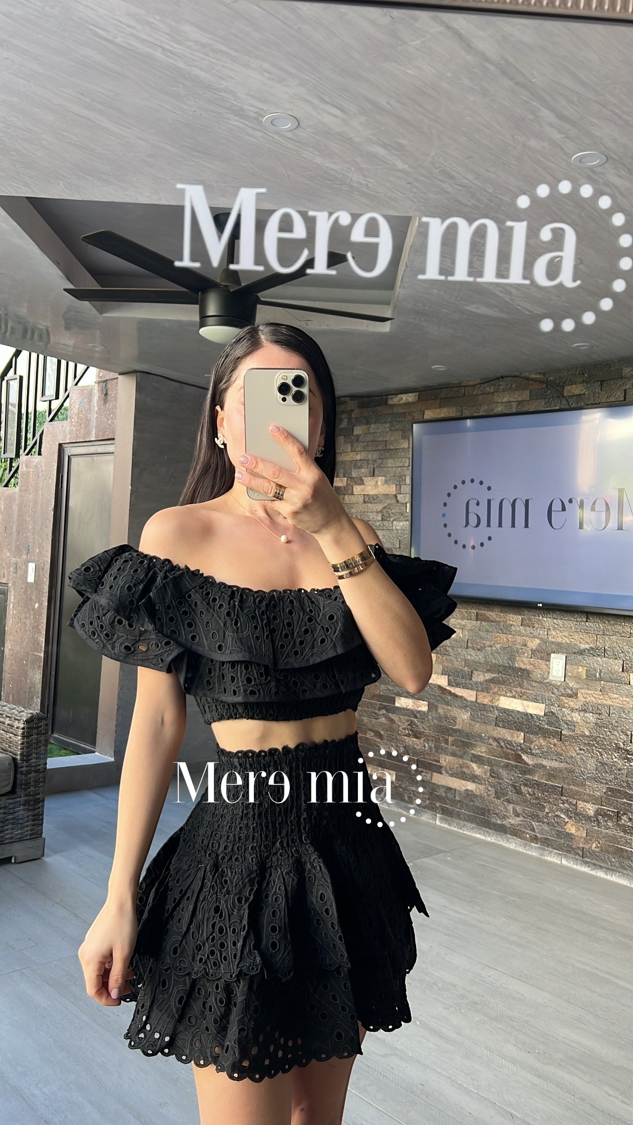 Conjunto negro esc hombros