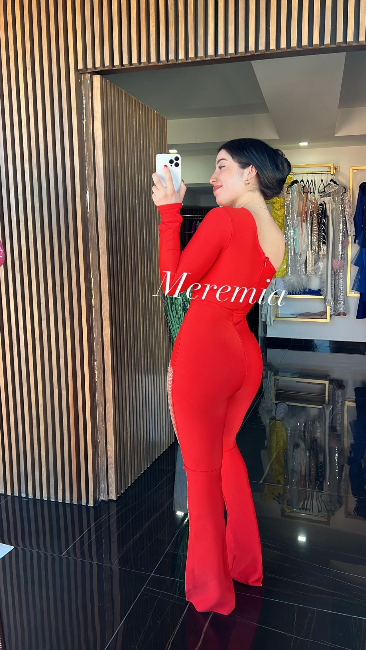 Jumpsuit hombro y pierna brillo