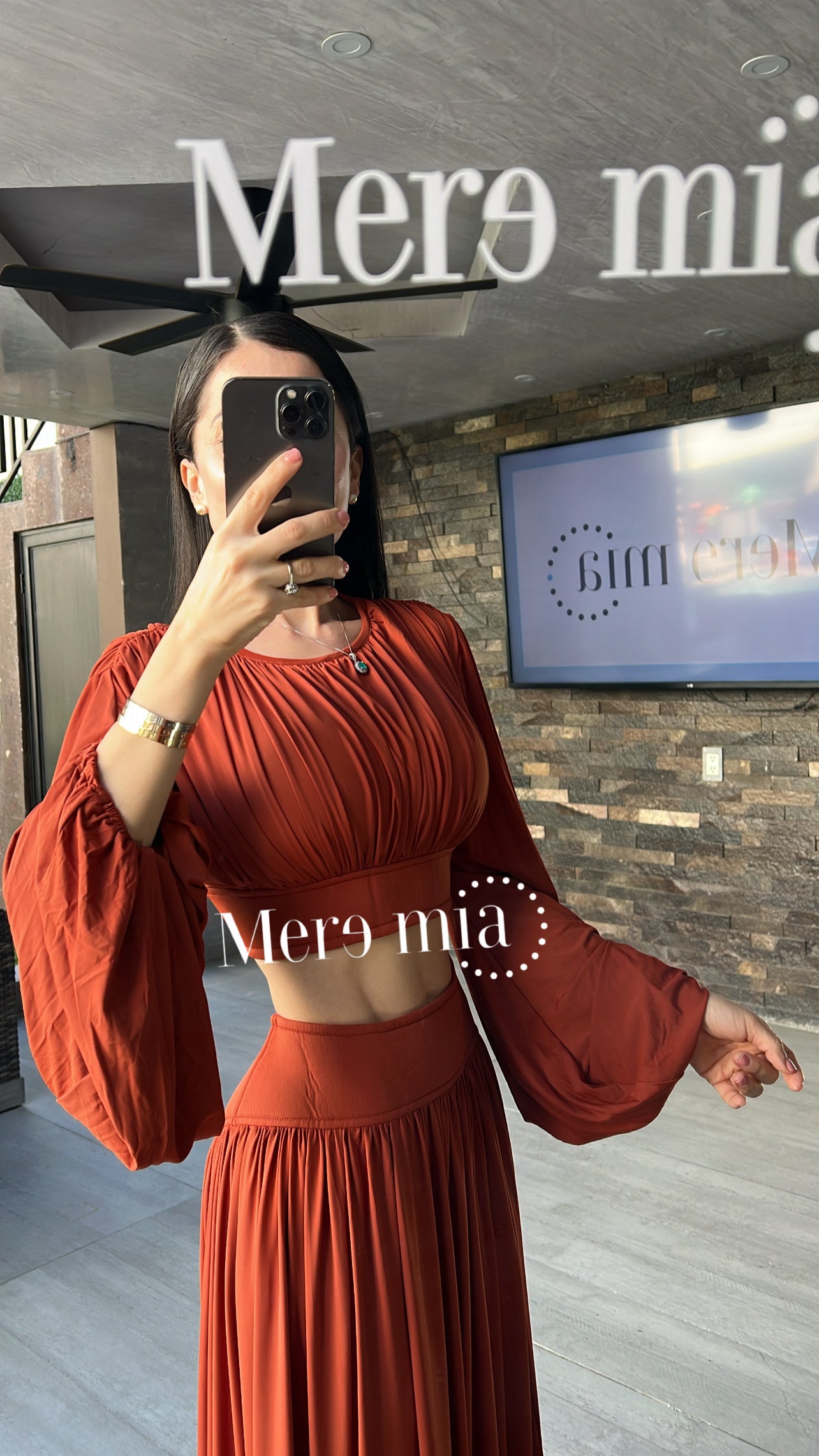 Conjunto plisado mangas bombachas