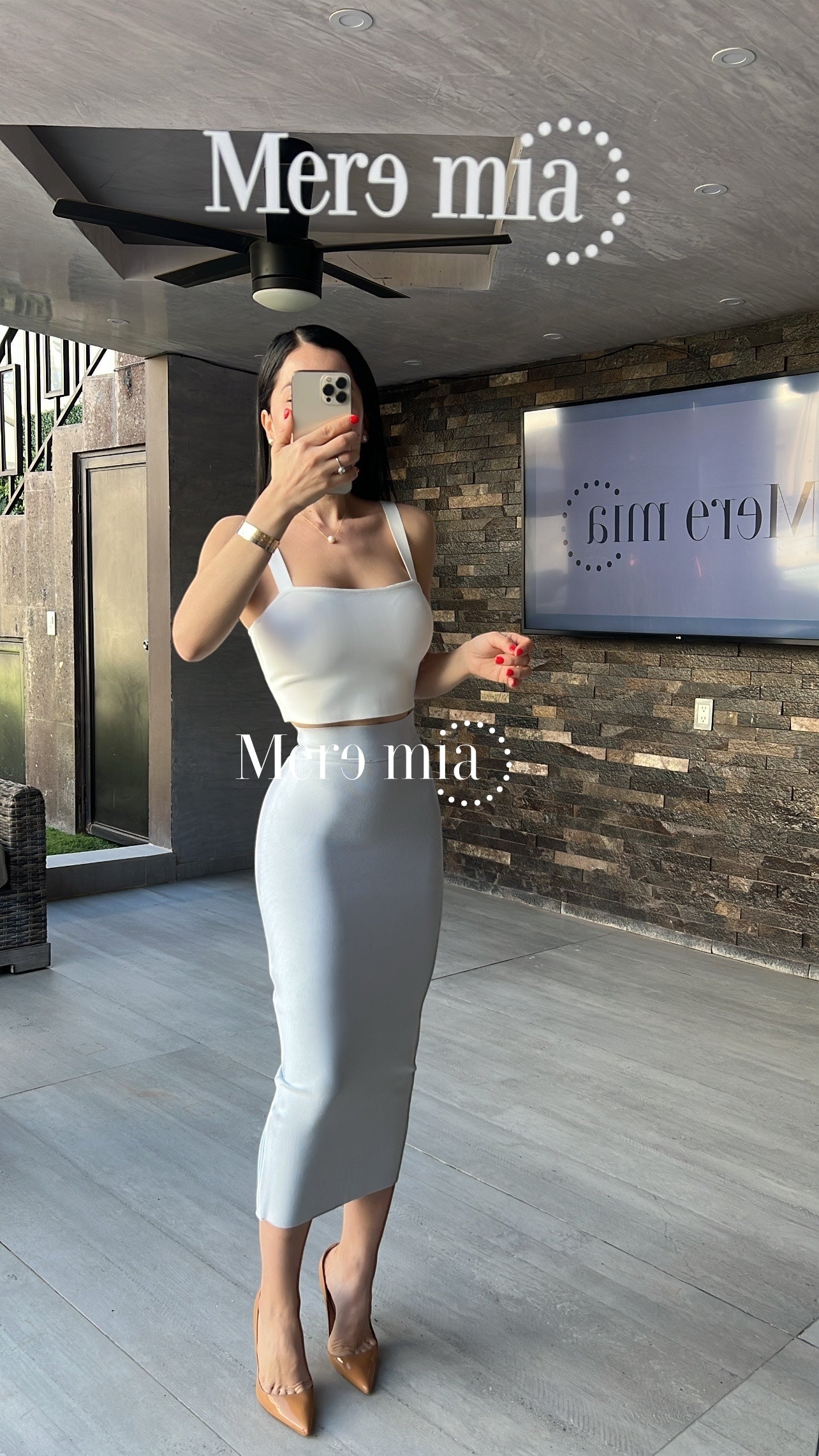Falda midi gris