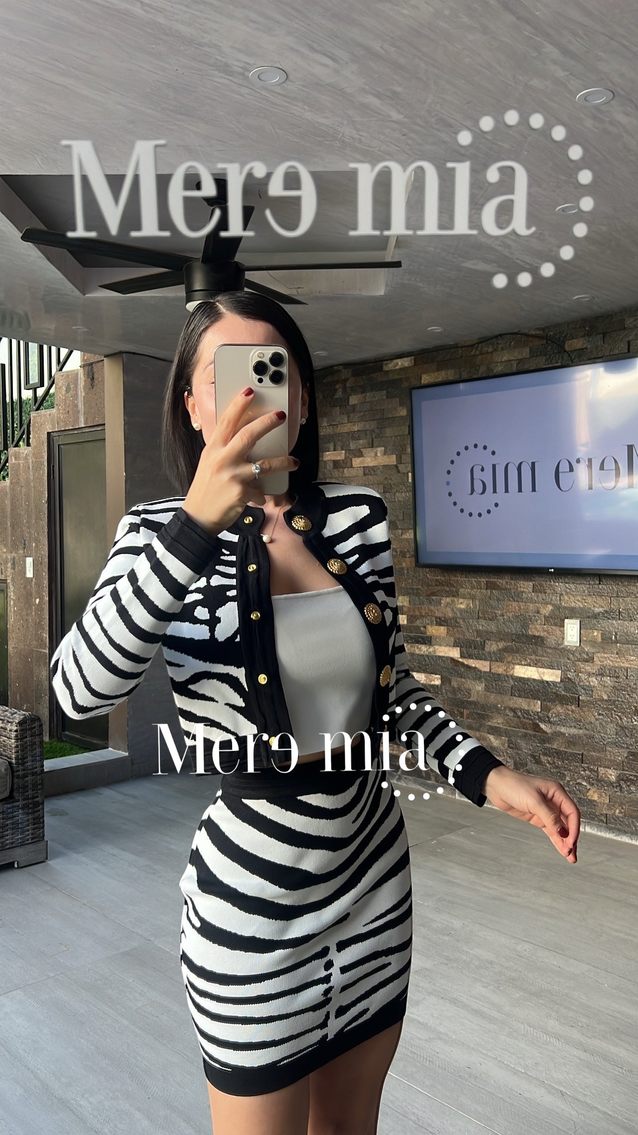 Chamarra zebra corto