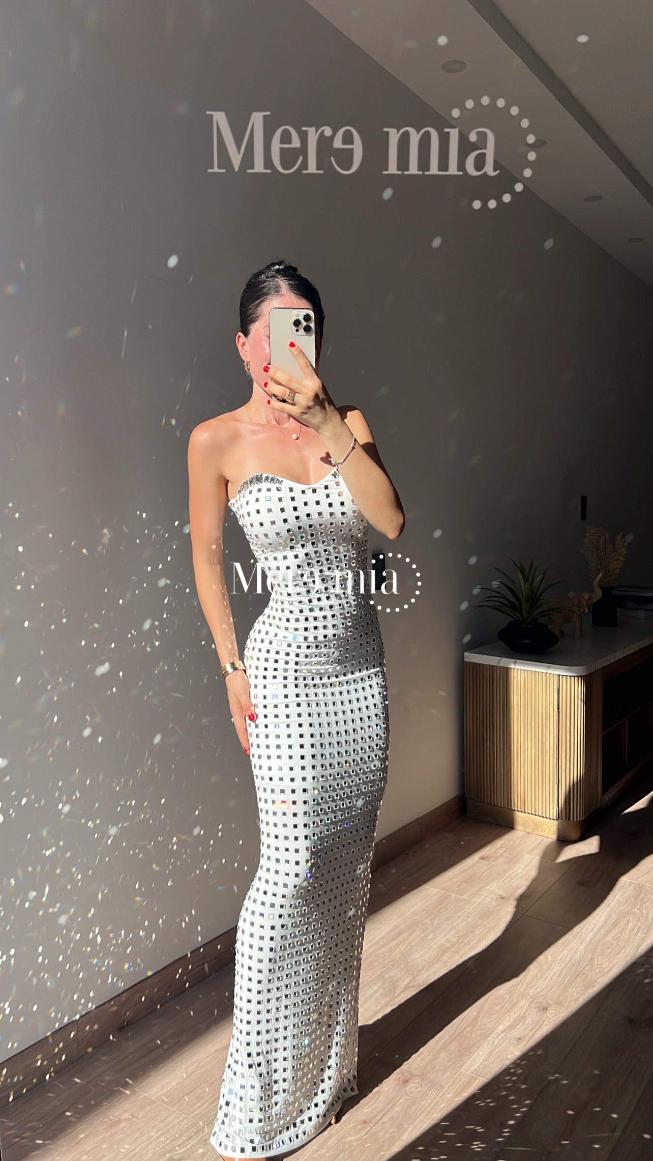 Vestido blanco cuadro plata