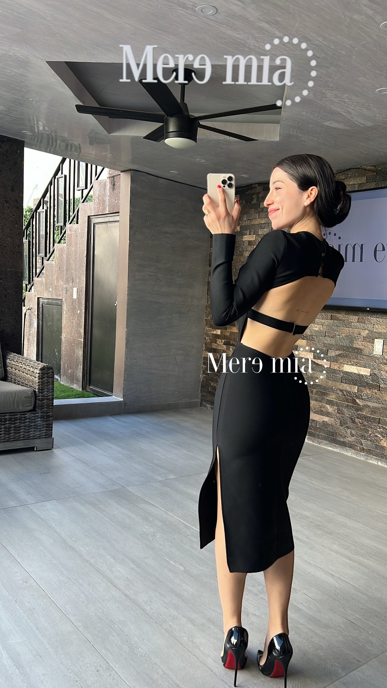 Vestido negro espalda raya