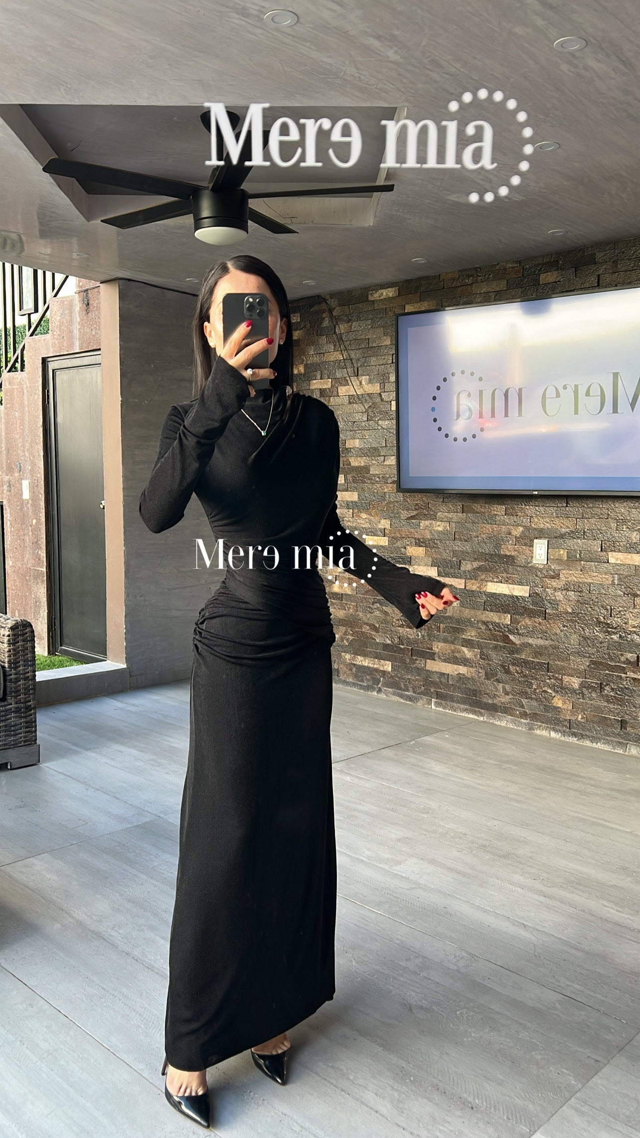 Vestido plisado hoyo