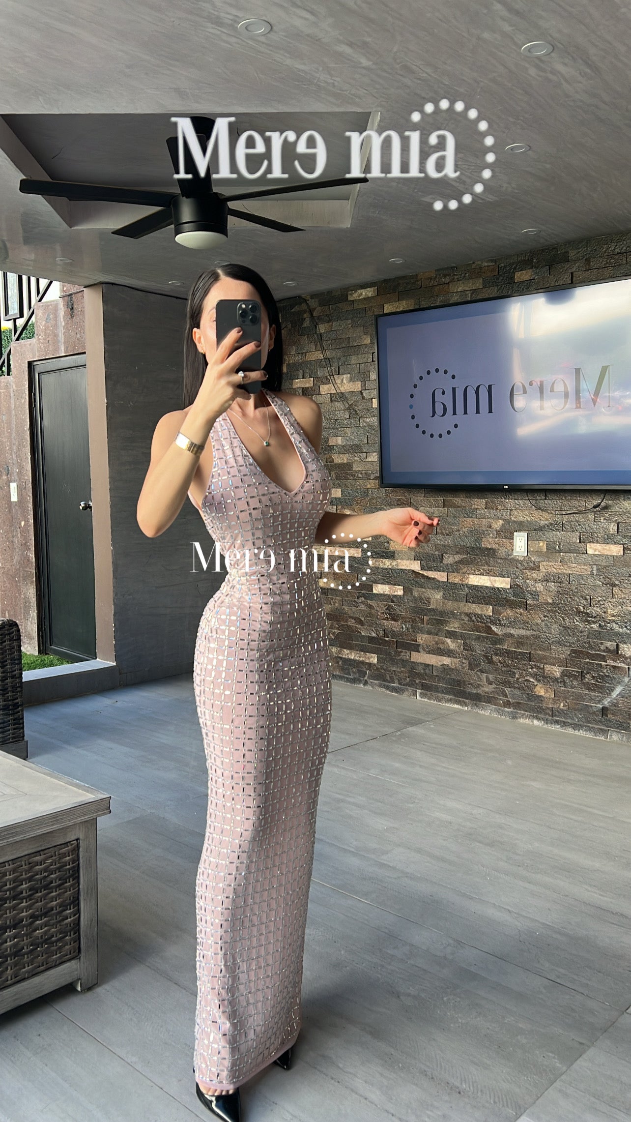Vestido rosa halter cuad
