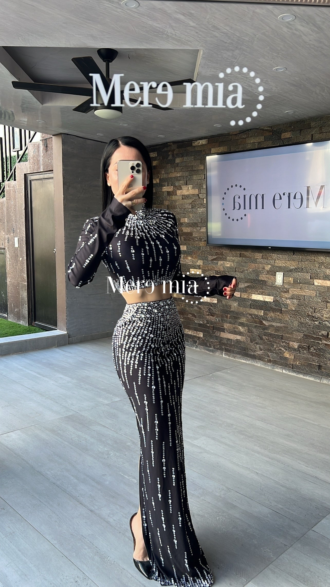 Conjunto negro gotas apl