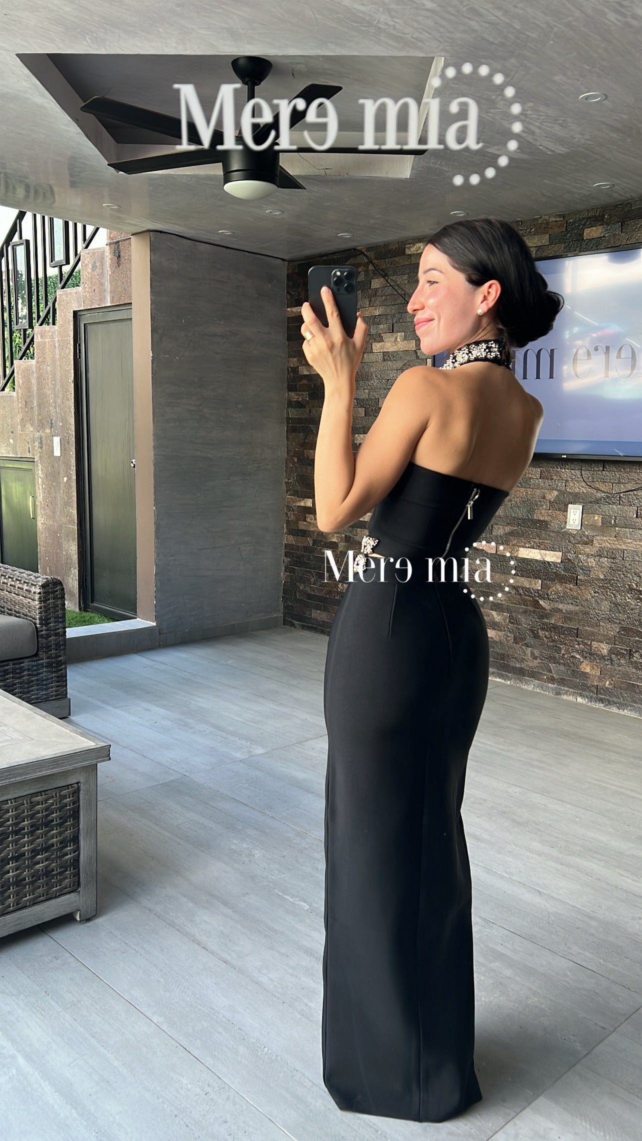 Conjunto negro cuello