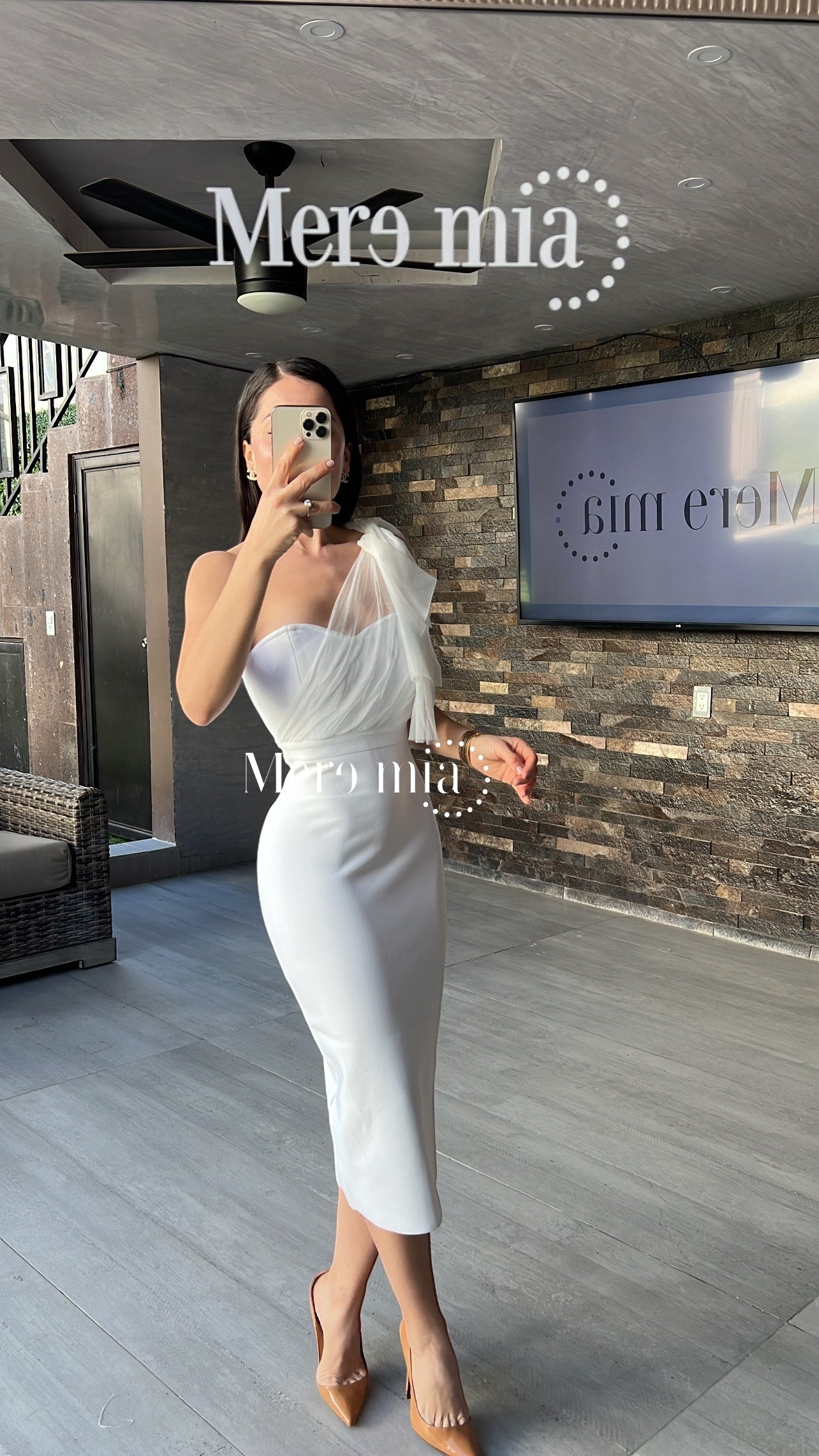 Vestido blanco hombro tul