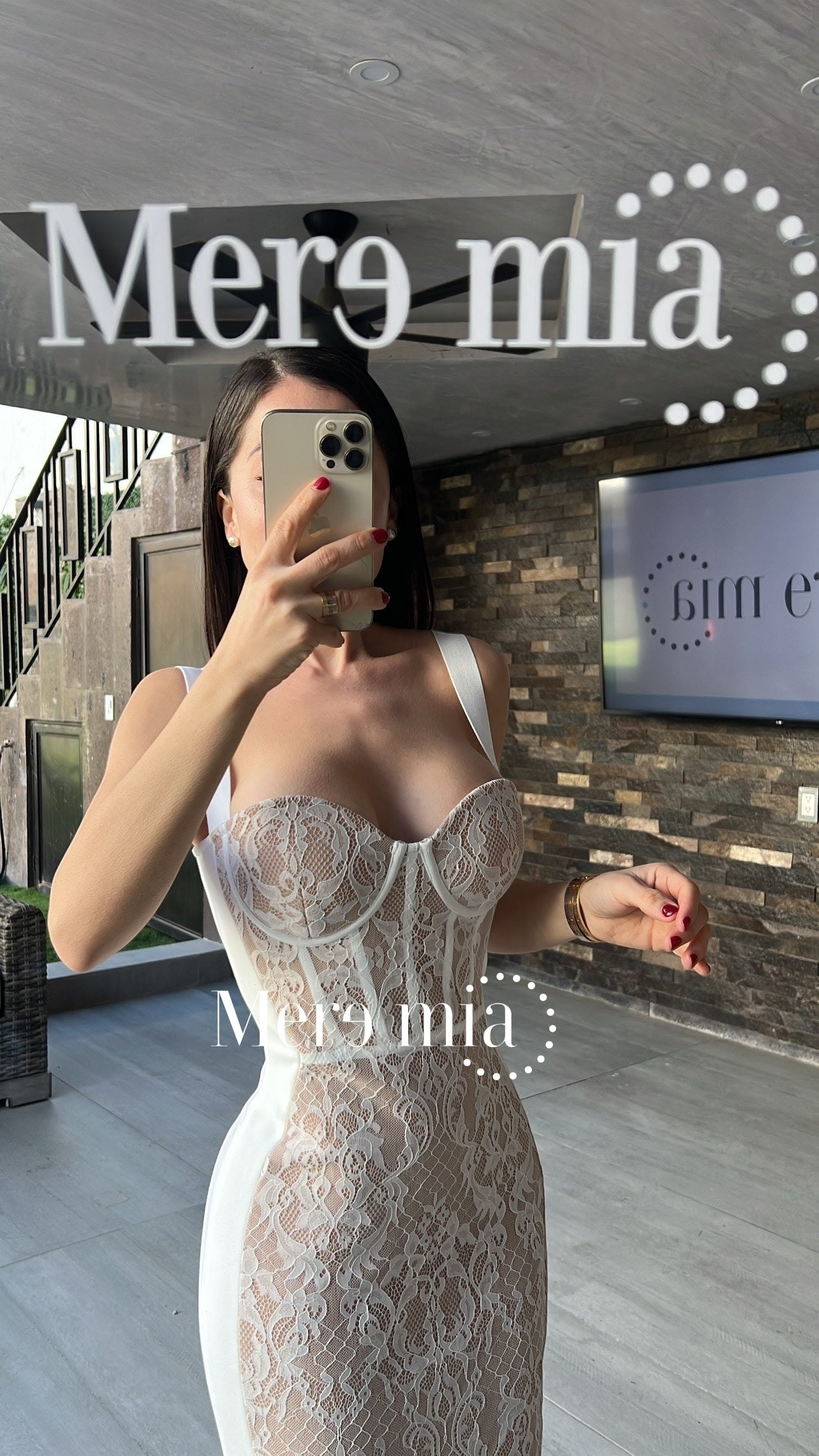 Vestido encaje nude blanco
