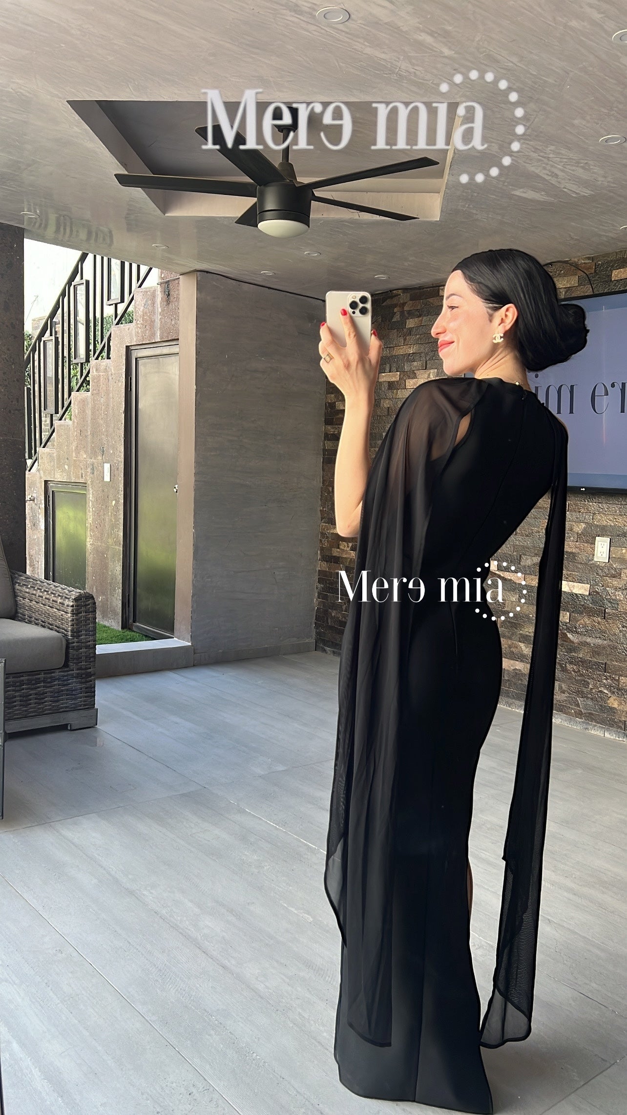 Vestido negro mangas