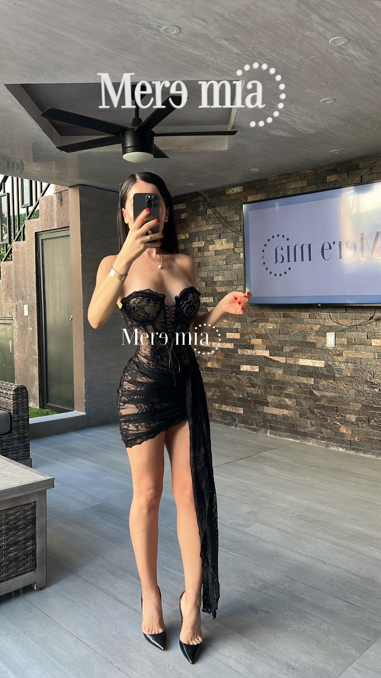 Vestido negro encaje cintas