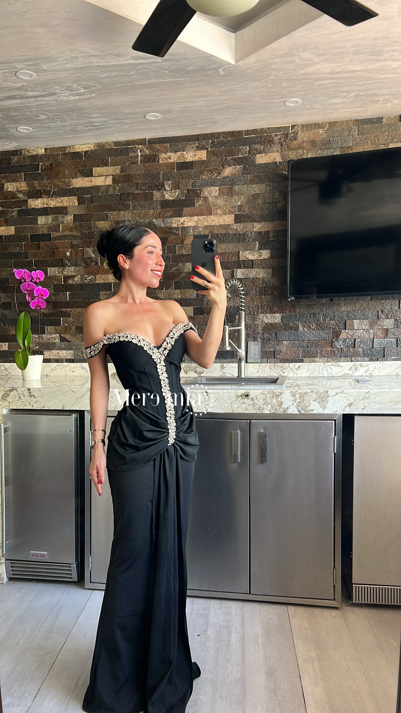 Vestido moño apl escote