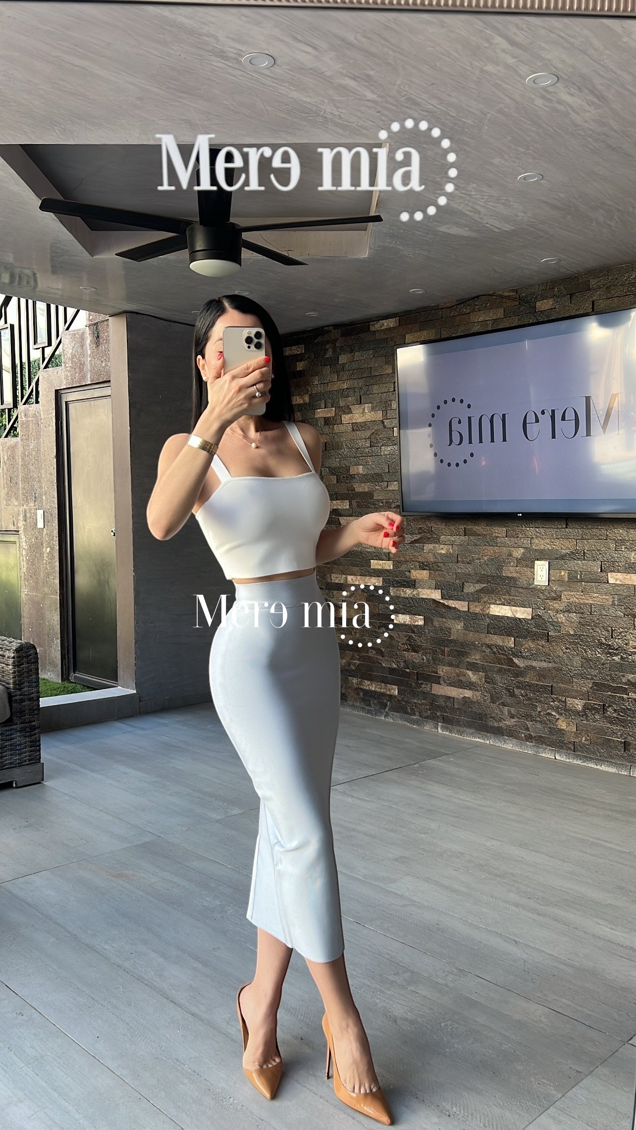 Falda midi gris
