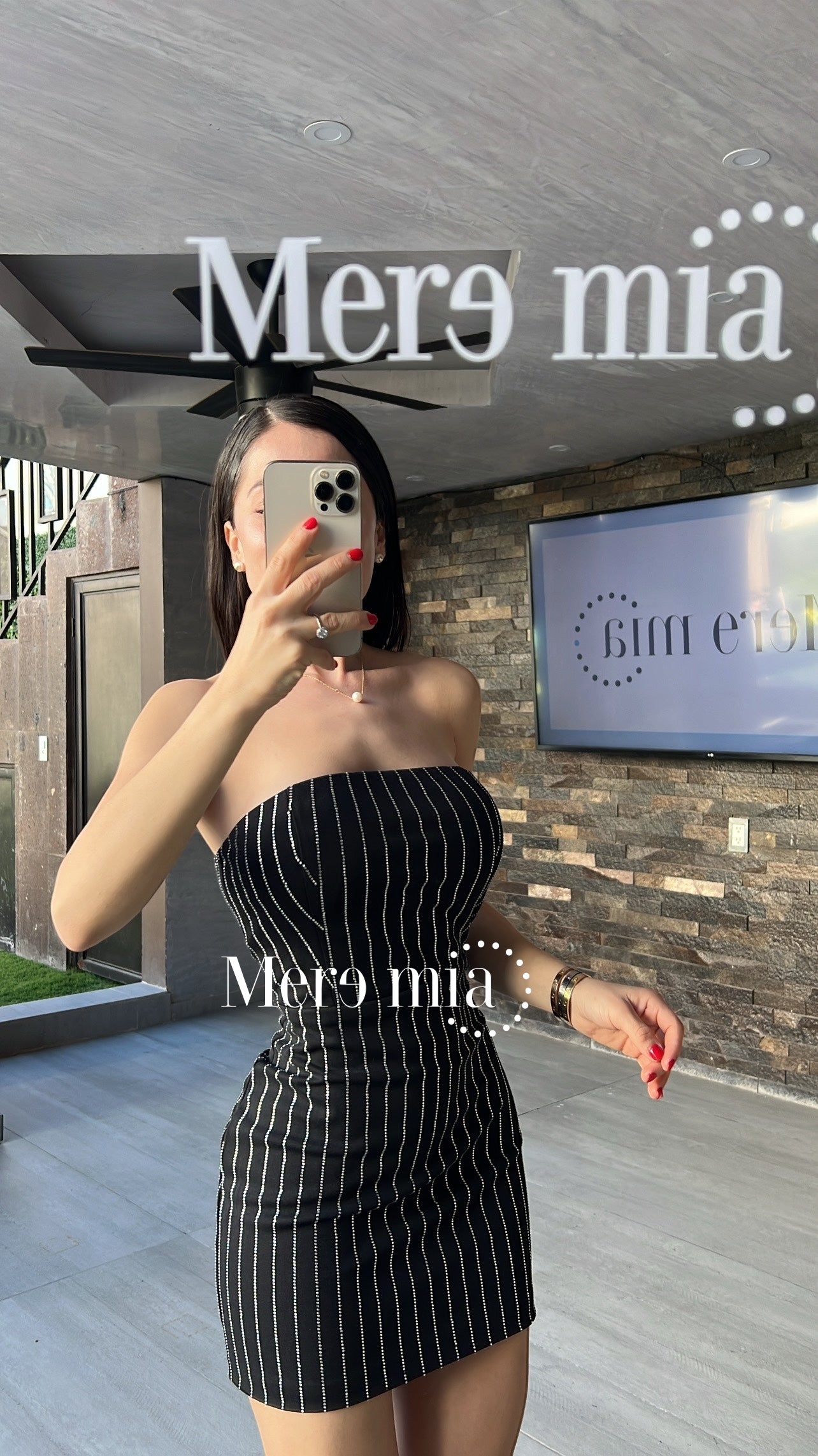 Vestido negro puntos rayas